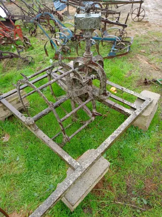 Noria de pozo antigua