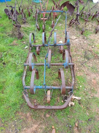 Aperos de labranza antiguos