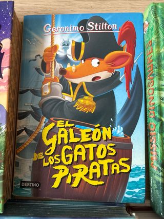 Pack de 8 llibres del Geronimo Stilton en català