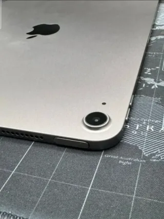 iPad Air 6 11” M2 128GB Argento Nuovo