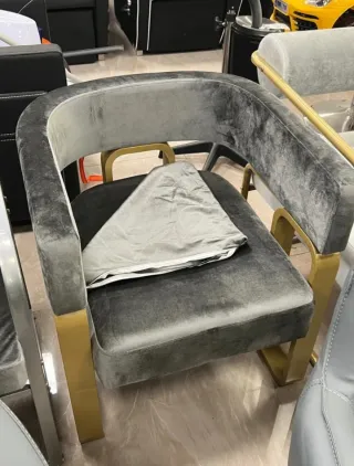 Sillas de Peluquería y diseño Dorado Negro