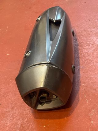 Tubo de escape Kymco Superdink 300i 2017