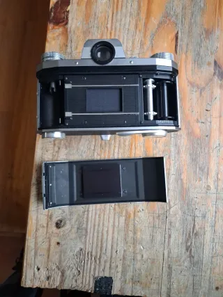 Praktica IV F, objetivo Meyer-Optik Domiplan 50mm