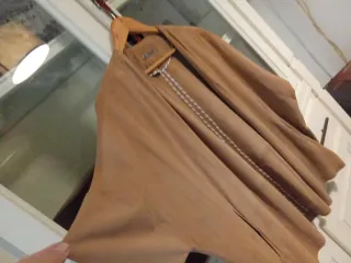 Cazadora Massimo Dutti Piel Vuelta Beige