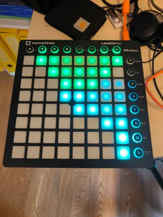 Novation Launchpad MK2