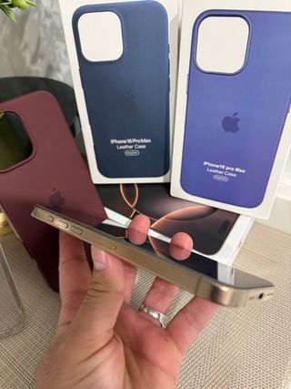 iPhone 16 Pro Max 256GB Dorado