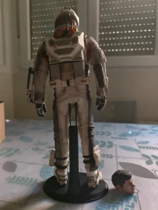 Figura Interstellar Dr. Mann