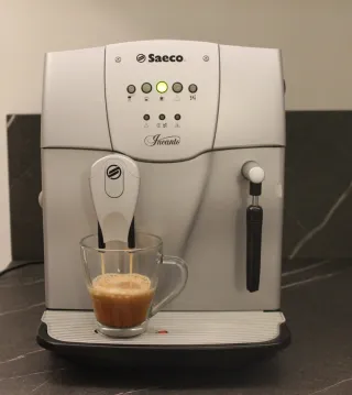 Macchina da caffè automatica Saeco Incanto