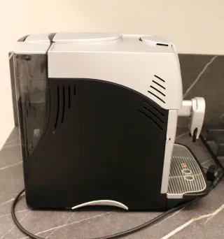 Macchina da caffè automatica Saeco Incanto