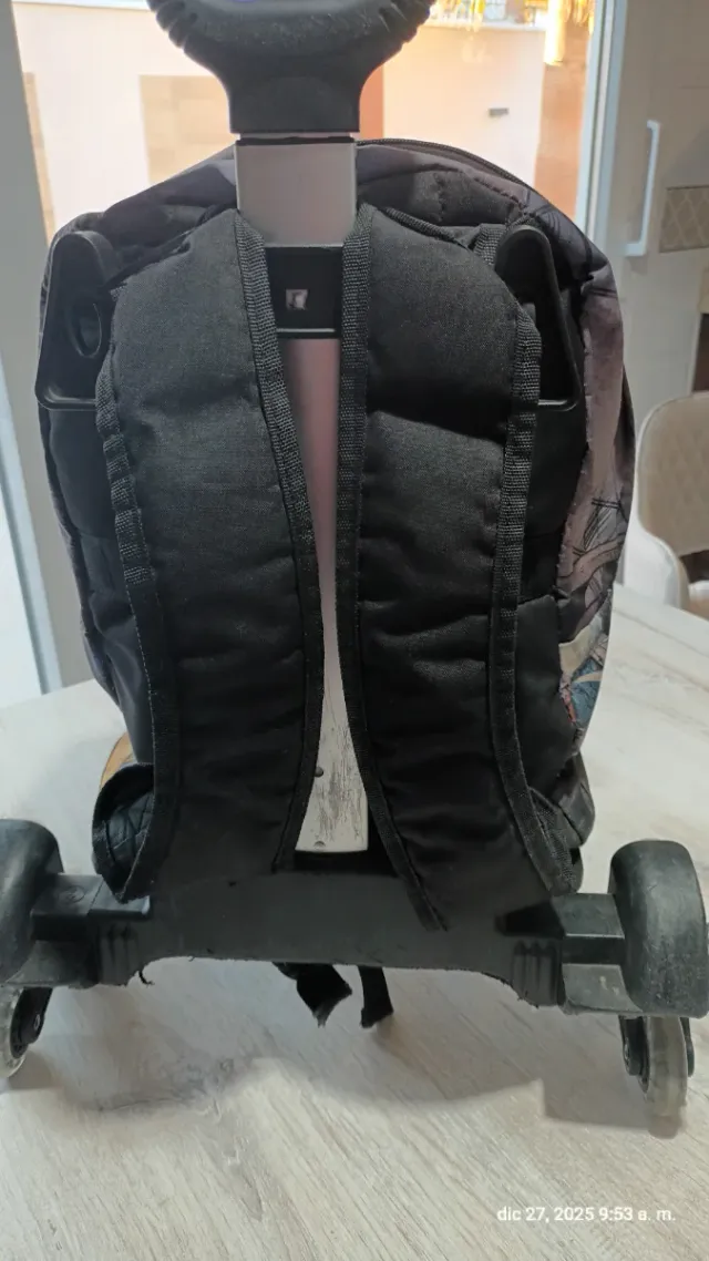 Mochila con carrito Capitán América