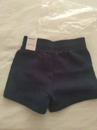 Pantalón corto Nike azul marino