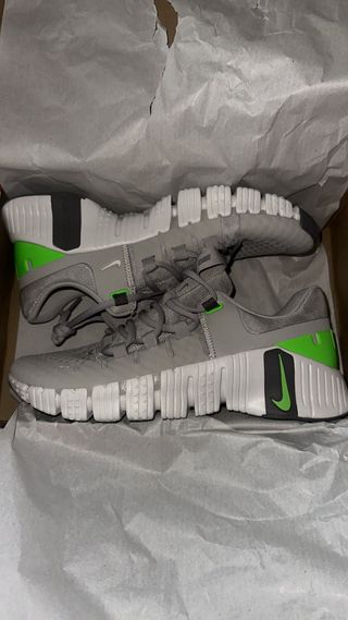 metcon 5 gris