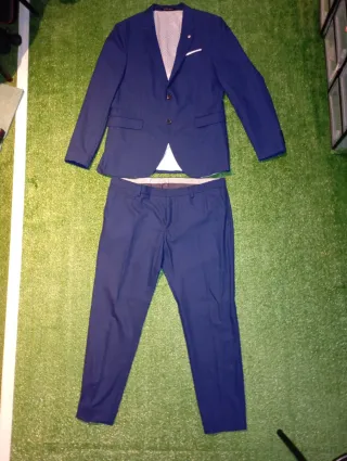 Traje de dos piezas azul para hombre