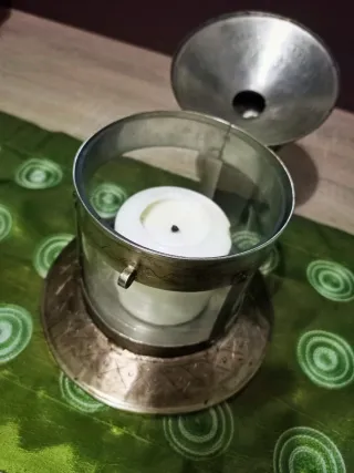 Farol Porta-Velas Árabe de Metal y Cristal