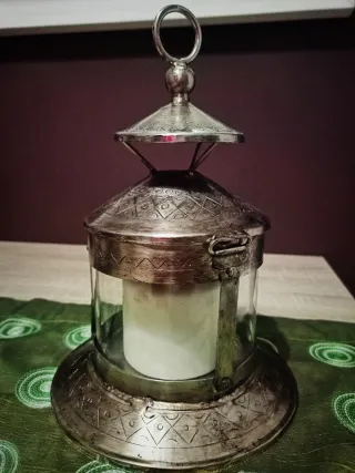 Farol Porta-Velas Árabe de Metal y Cristal