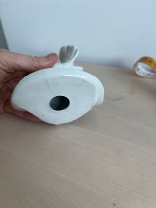 Paloma de cerámica blanca