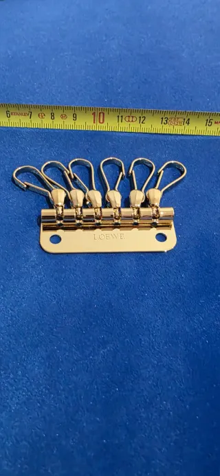 Llavero Loewe Dorado y Plateado