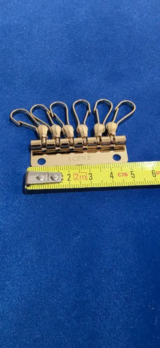 Llavero Loewe Dorado y Plateado