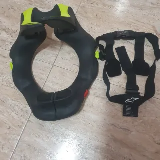 Collarín Alpinestars para niño