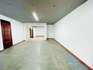 Local comercial en venta en Centre - Cordelles en Cerdanyola del Vallès