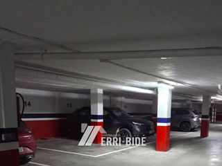 Garaje en venta en Mungia