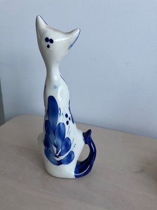 Figura cerámica gato azul y blanco