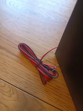 2 Altavoces LG Negros