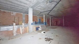 Local comercial en venta en Zona Piscinas en Burriana