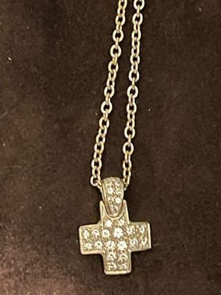 Pomellato Cadena Cruz Brillantes Oro Blanco