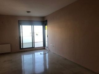 Ático en alquiler en Sanlúcar la Mayor