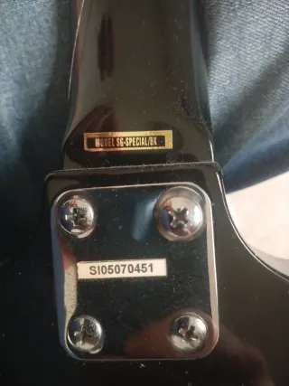 Epiphone SG Guitarra Eléctrica Negra