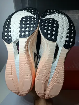 Nike ZoomX Vaporfly Next 3 T44'5