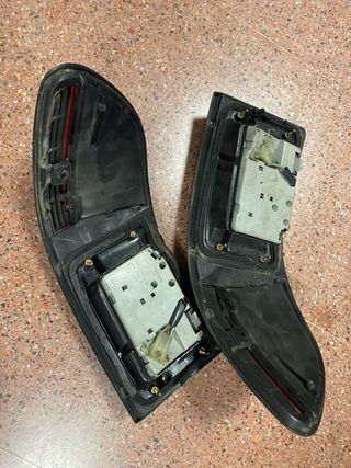 Pilotos Traseros Toyota Corolla