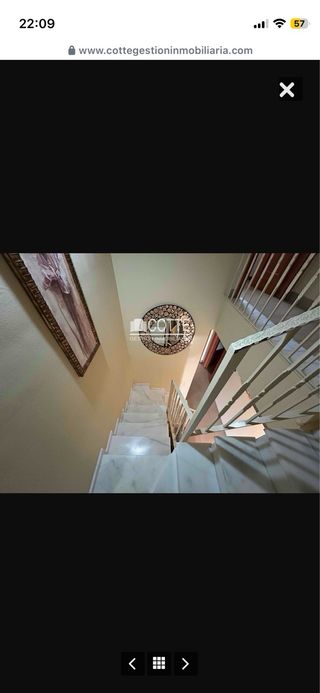 Casa de 2 plantas como nueva