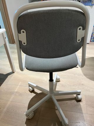 Silla infantil Ikea ORFJALL gris y blanca