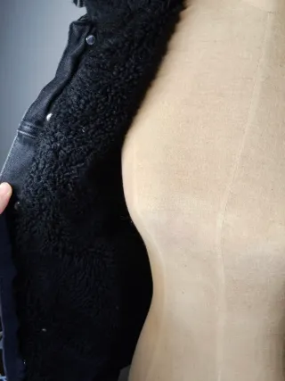 Chaqueta H&M vaquera con borrego