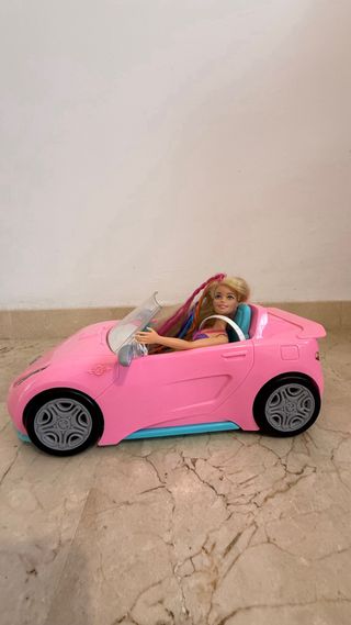 Casa Barbie Dreamhouse + coches, lancha, tienda