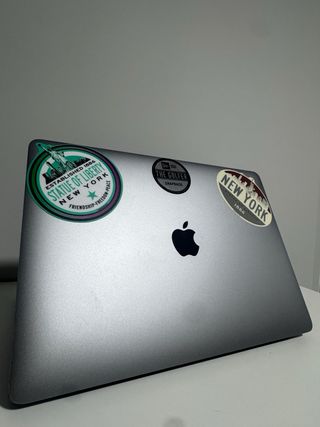 MacBook Pro Touch Bar 2020