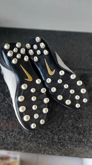 Zapatillas Fútbol Nike Phantom Luna Doradas