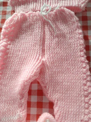 Completo neonato rosa fatto a mano