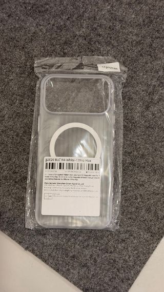 Capa iPhone 17 Pro Max Transparente