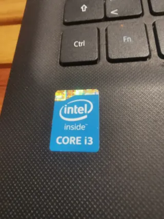 Portátil Acer 2511 Intel Core i3 4GB RAM