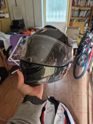 Mono Spike y Casco Moto