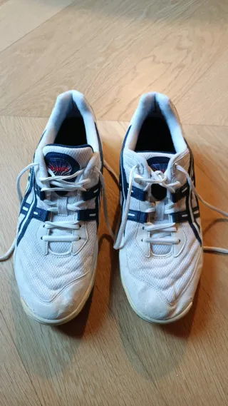 Bambas ASICS Talla 46.5 Tennis/Badminton/Paddle