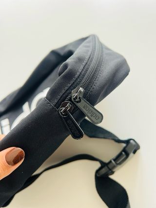 Bolso bandolera Adidas negro