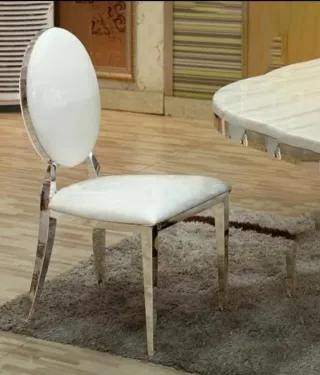 Sillas blancas modernas (oferta)
