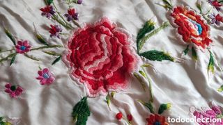 Manton Seda Bordado Flecos Antiguo