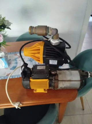 Bomba de agua eléctrica