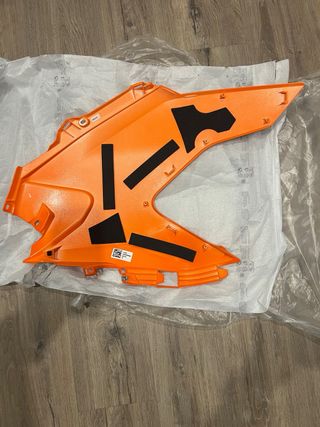 Tapa Depósito KTM 1290 Super Adventure 21>