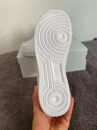 Nike Air Force 1 Talla 37.5